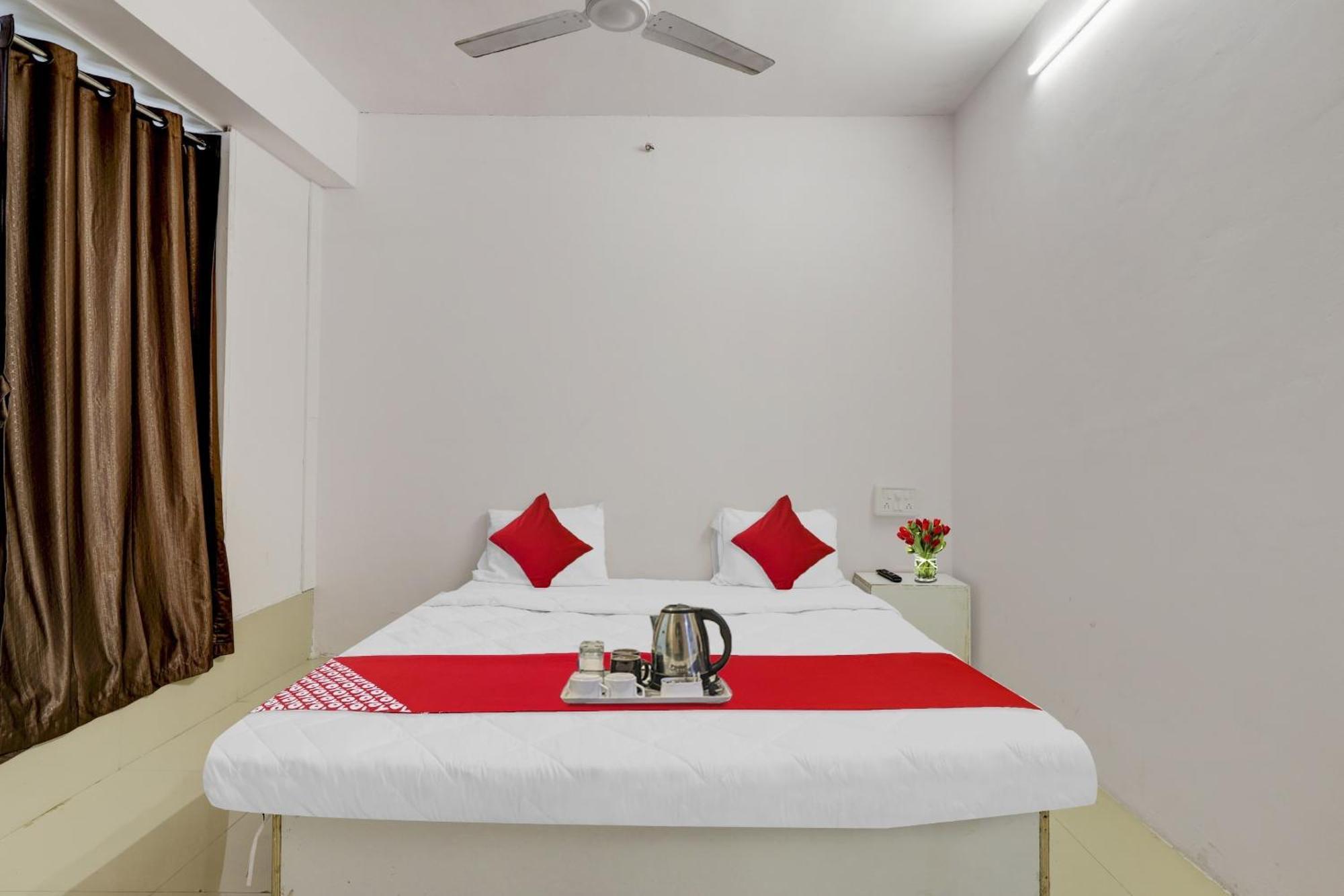Hotel O Cozy Rooms Сурат Екстер'єр фото