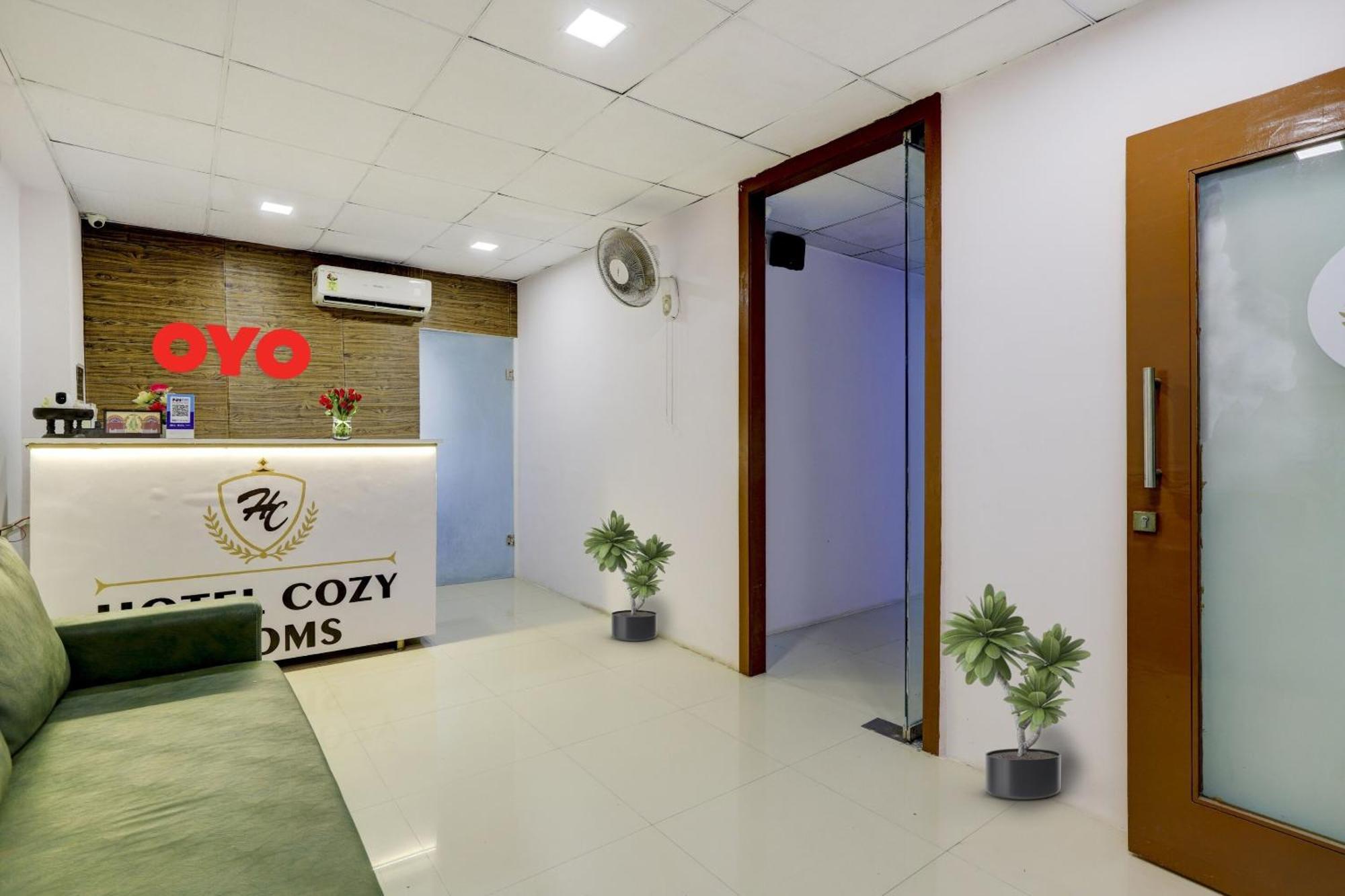 Hotel O Cozy Rooms Сурат Екстер'єр фото